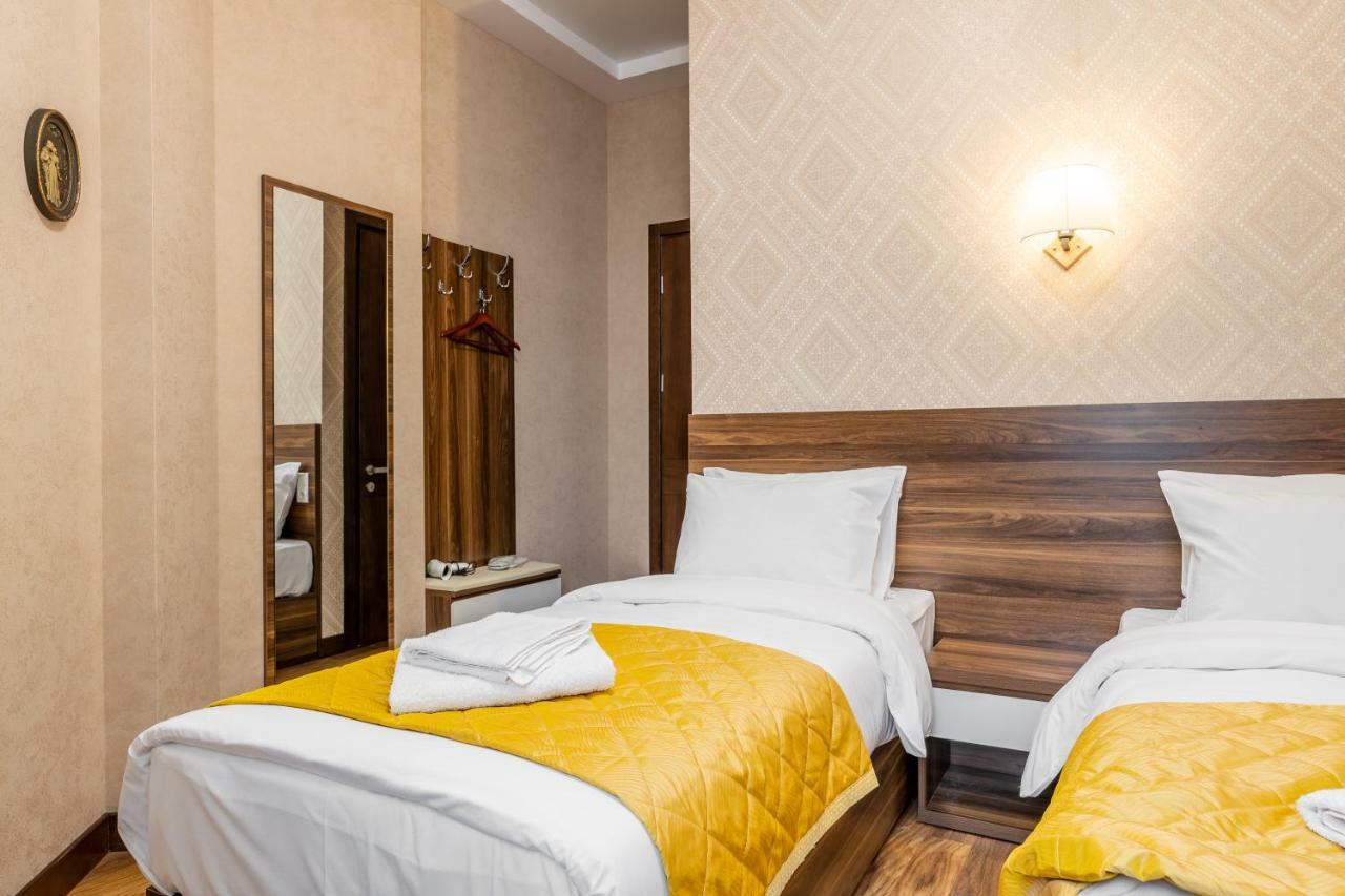 Ornament Hotel Tiflis Dış mekan fotoğraf