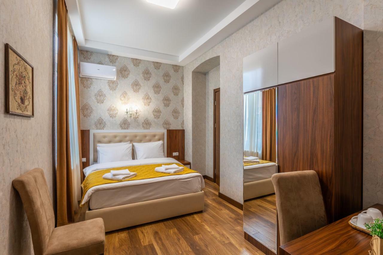 Ornament Hotel Tiflis Dış mekan fotoğraf