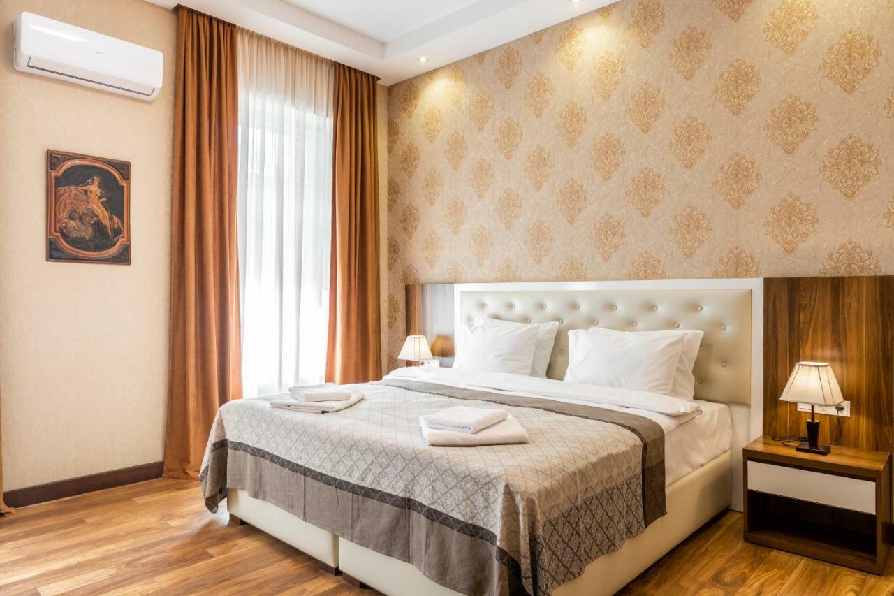 Ornament Hotel Tiflis Dış mekan fotoğraf
